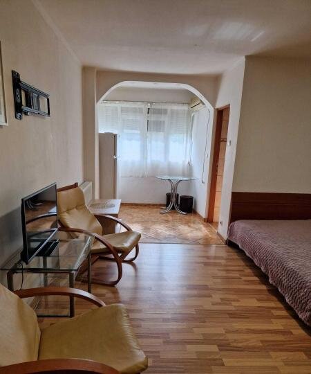 Pantelimon, Armenesc, Lidl, bl 1980, et 1